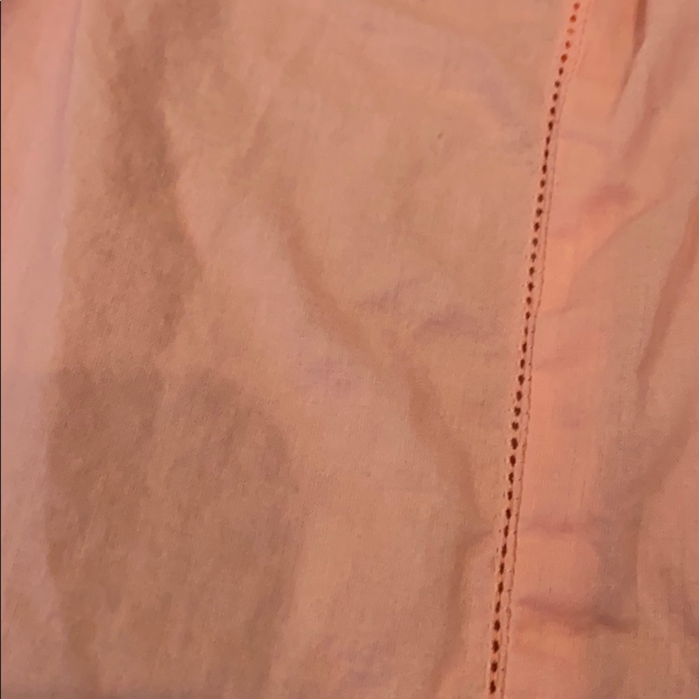 Linen Top - Picture 3 of 3
